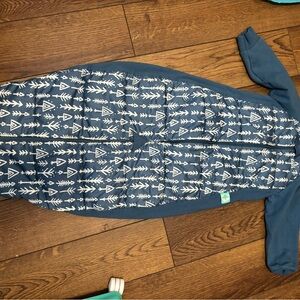 ErgoPouch Blue Arrow-Print Kids One-Piece Sleep Sack